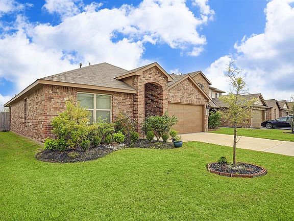 2nd image of 17507 Rose Summit Ln