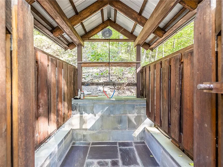 1519 S Lake Rd — Photo 38