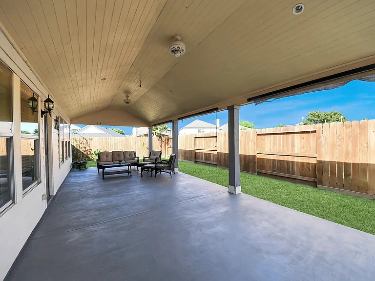 2038 Eddlewood Ct — Photo 24