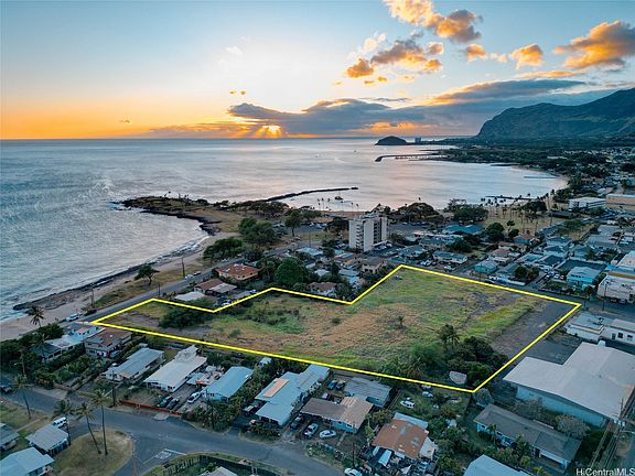 2nd image of 85-29 Lualualei Homestead Rd