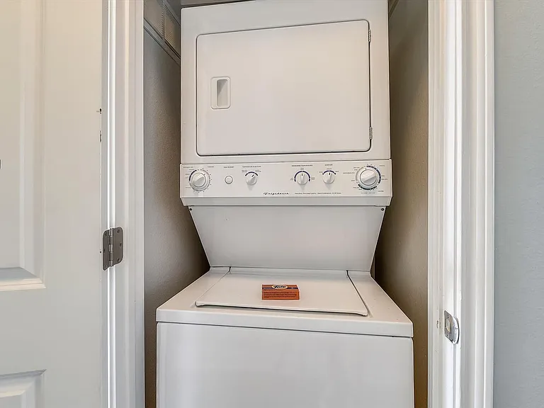 Washer/Dryer