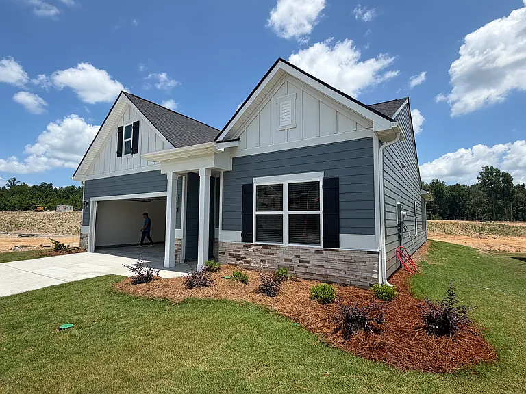 3796 Hawks Creek Dr — Photo 4