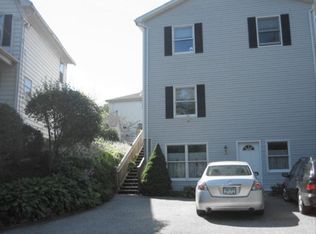 52 Weaver St #1, Greenwich, CT 06831