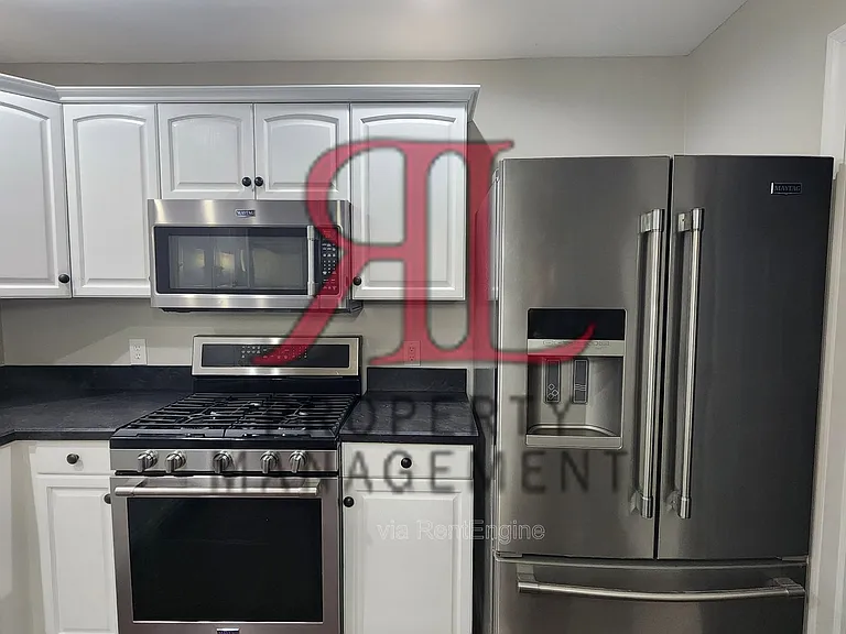 6716 Bethany Dr — Photo 13