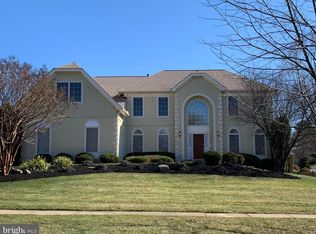 16405 Hillcroft Dr, Rockville, MD 20853