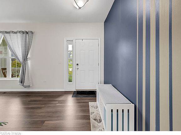 4th image of 16020 W Pennyroyal Ln