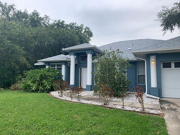 Front yard, entry way