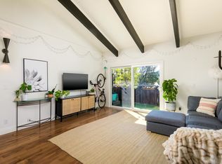 856 Highland Dr APT 4, Santa Barbara, CA 93109