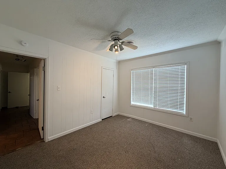 5030 Bonner Dr — Photo 15