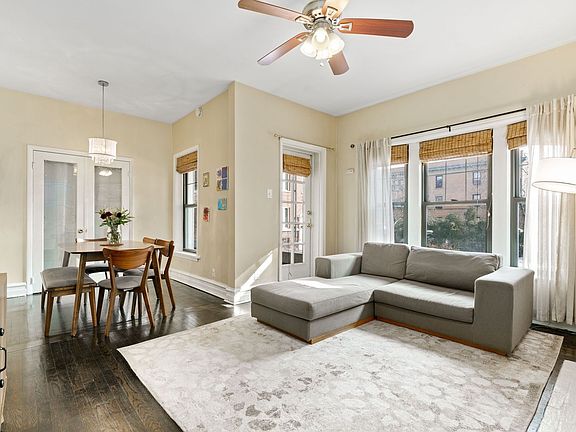3rd image of 2114 W North Ave APT 1E