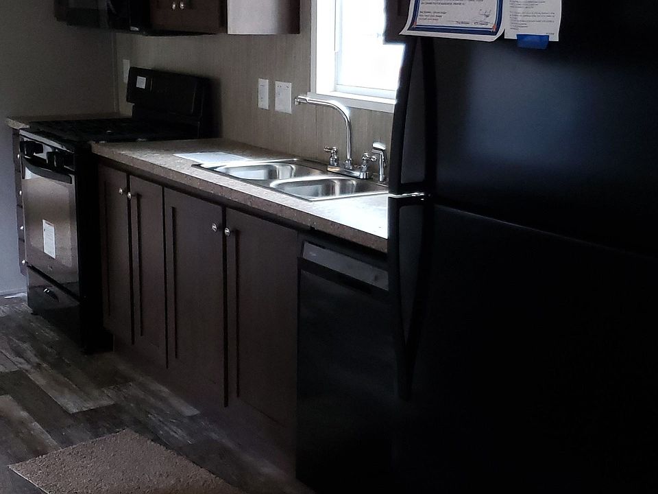 1st image of 516 Courtland Ln #343