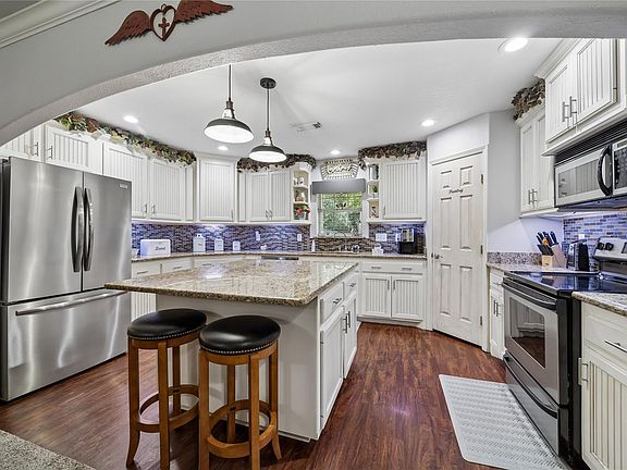 5th image of 26904 Brentwood Rd