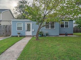 8037 Diggs Rd, Norfolk, VA 23505