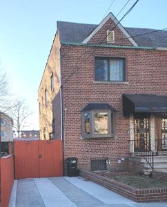 2721 Yates Avenue, Bronx, NY, 10469
