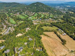 644 Walnut Valley Pkwy, Arden, NC 28704