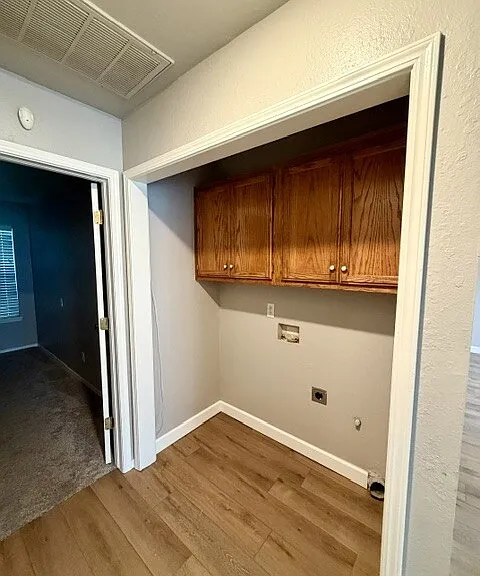 312 W Sycamore St — Photo 16