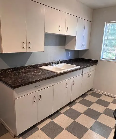 La Plata Manor — Photo 3