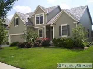14142 Cody St, Overland Park, KS 66221