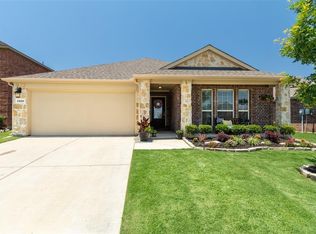 1320 Red River Dr, Aubrey, TX 76227
