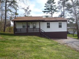 63 Walnut St, Parkersburg, WV 26104