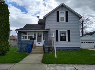 125 W Park St, Oak Harbor, OH 43449