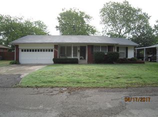 1726 Tiverton St, Ardmore, OK 73401