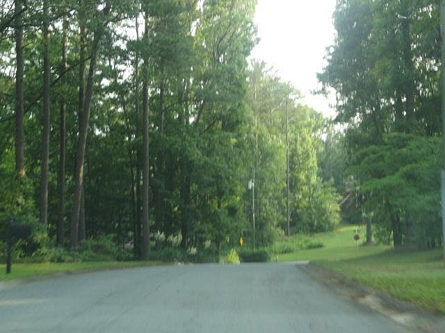 2nd image of 1410 Ridgeway Dr NW