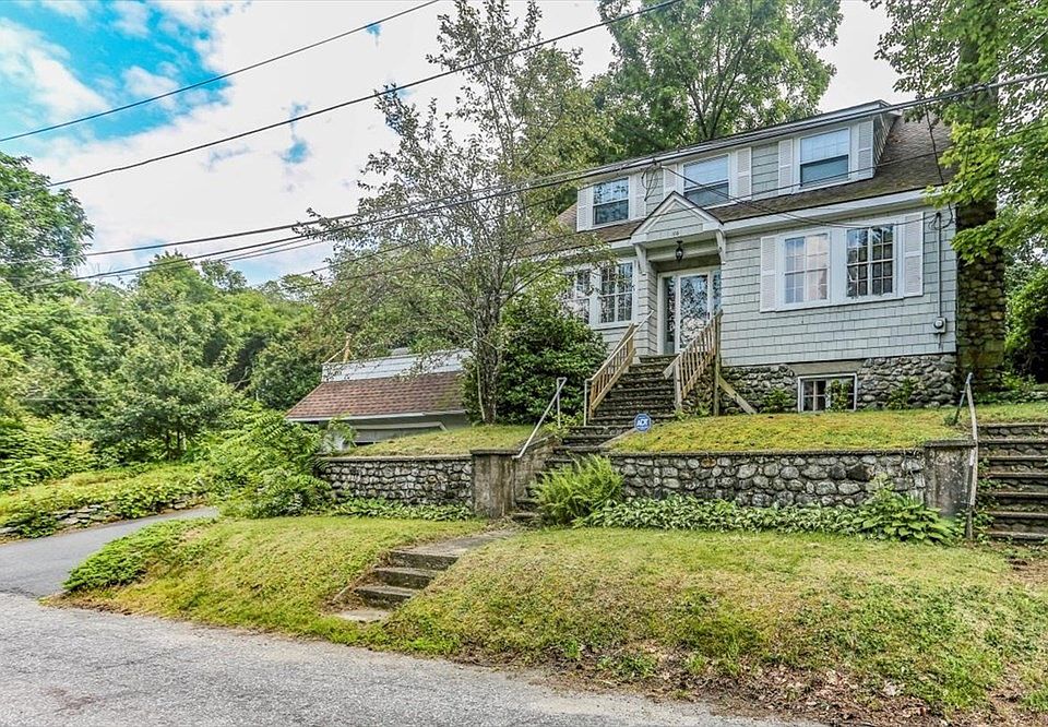 103 Green St, Athol, MA 01331 Zillow
