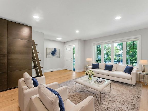 2nd image of 10433 70th Ave NW