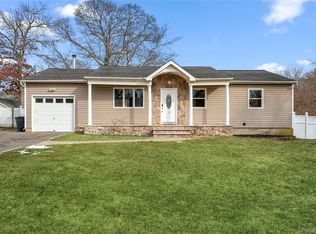 6 Edward Court, Lake Ronkonkoma, NY 11779