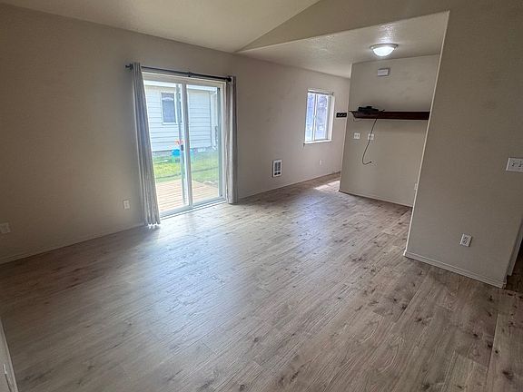 4th image of 2382 NE Mary Rose Pl APT 2