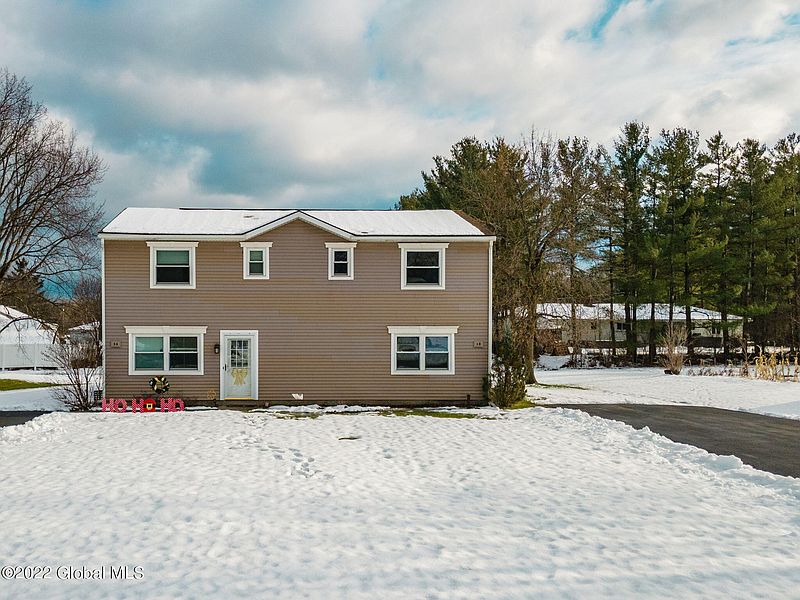 2nd image of 4 Suncrest Drive