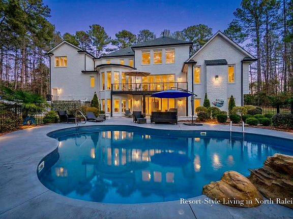 3rd image of 1125 Barclay Manor Way