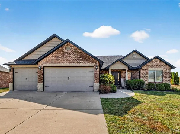 1613 Ontario Dr, Waterloo, IL 62298