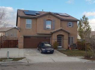 13986 Zircon St, Hesperia, CA 92344