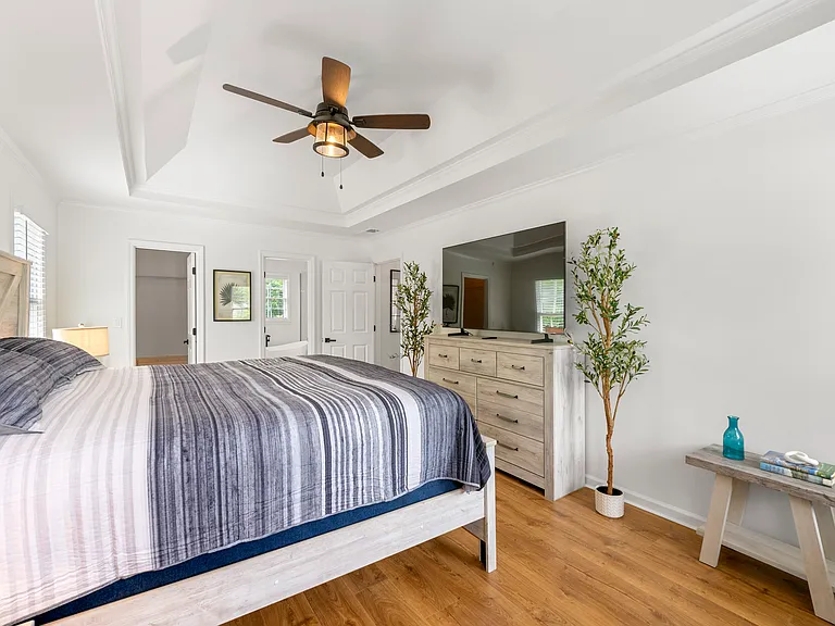 4115 Tanbark Dr NE — Photo 21