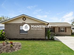 1406 Cromwell Dr, Tarpon Springs, FL 34689