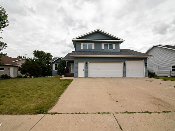 3rd image of 518 Huron Dr