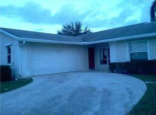 6110 Lambeth Cir, Lake Worth, FL 33463