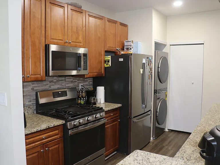 7311 Elm Ct — Photo 13