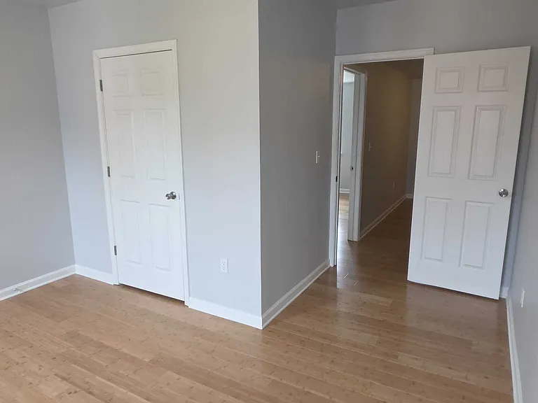 507 Bloom St — Photo 15