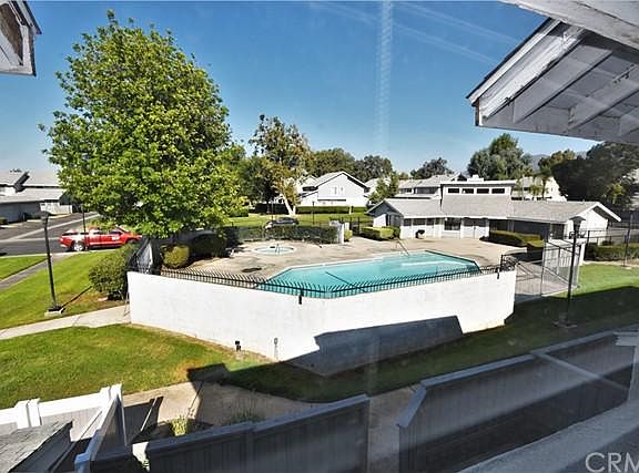 3rd image of 1380 W 48th St Unit 48