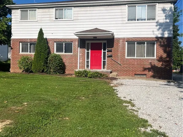 492 & 494 N Hawkins Ave, Akron, OH 44313