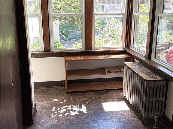 5th image of 1317 Beechview Ave