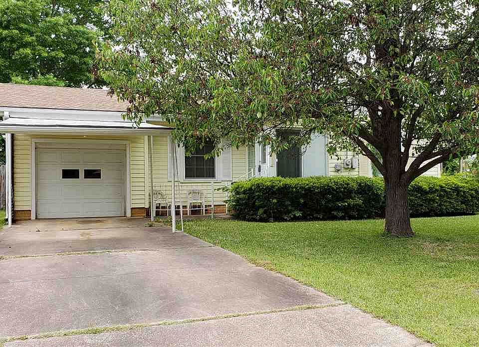 1st image of 1411 Park Ln