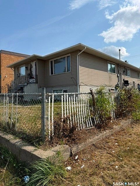 1st image of 1627 22nd Street W