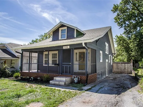 1226 S Cedar Ave, Independence, MO 64052