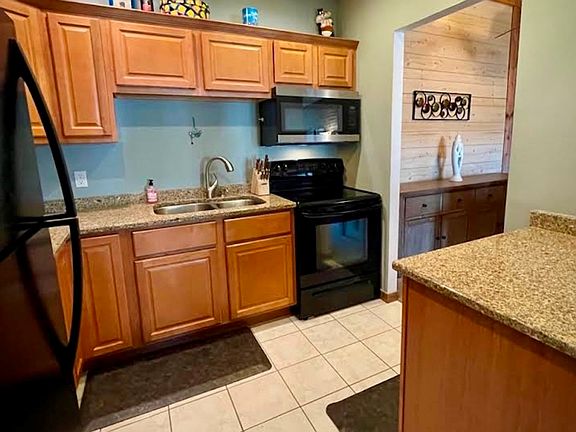 Granite Counter tops, New Microwave 2021, New kitchen sink and faucet 2020!