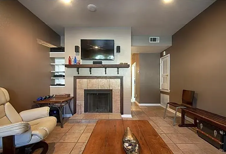 2529 Rio Grande St #69 — Photo 9