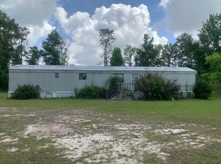 2552 Lake Louise Dr, Donalsonville, GA 39845